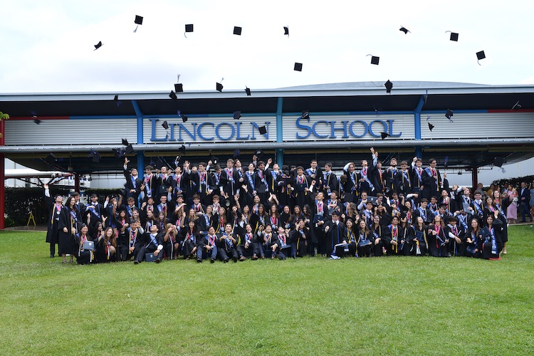 Lincoln School - Admisiones Universitarias